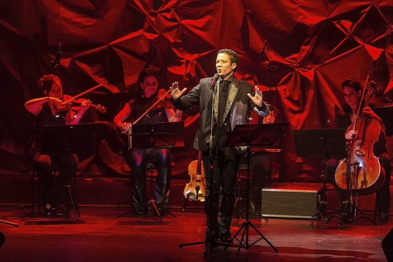 O TENOR JEAN WILLIAM ESTAR&Aacute; EM &Uacute;NICA APRESENTA&Ccedil;&Atilde;O EM PORTO ALEGRE, COM &lsquo;GRANDES TEMAS&rsquo;, DIA 11 DE MAIO, NO THEATRO S&Atilde;O PEDRO