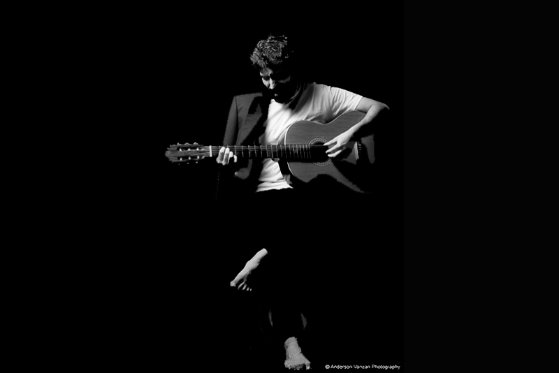 PAULINHO PARADA, DE VOLTA AOS PALCOS NO TEATRO DE ARENA