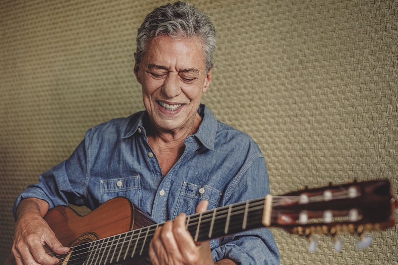 CHICO BUARQUE CONFIRMA SESS&Atilde;O EXTRA EM PORTO ALEGRE