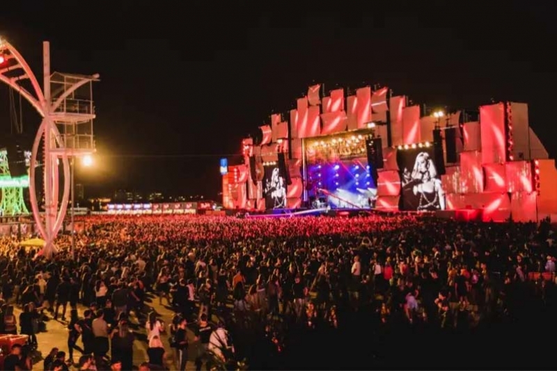 ROCK IN RIO 2022: NAVE TRANSBORDA AS FRONTEIRAS DA CIDADE DO ROCK E FESTIVAL ANUNCIA CONTE&Uacute;DOS AUDIOVISUAIS IN&Eacute;DITOS