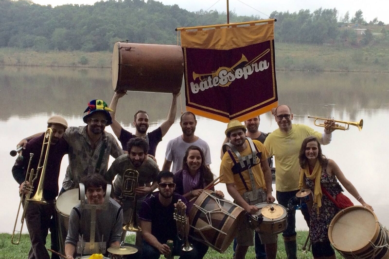A FANFARRA BATE & SOPRA FAZ A FESTA NO PRÓXIMO FIM DE SEMANA DO BATE, QUE TEM AINDA A VINTAGE CAFÉ NO SÁBADO