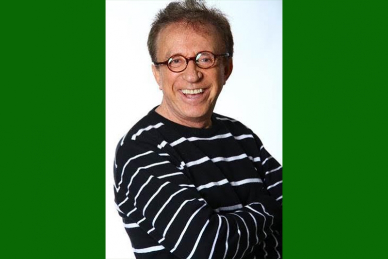 MOACYR FRANCO, DOMINGO, NO TEATRO DO BOURBON COUNTRY