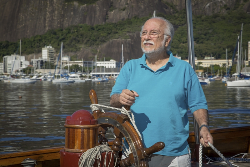 ROBERTO MENESCAL SOBE AO PALCO DO THEATRO S&Atilde;O PEDRO COM ANALU SAMPAIO APRESENTANDO SHOW IN&Eacute;DITO COM CL&Aacute;SSICOS DA MPB E DA BOSSA NO DIA 18 DE MAIO, &Agrave;S 20H