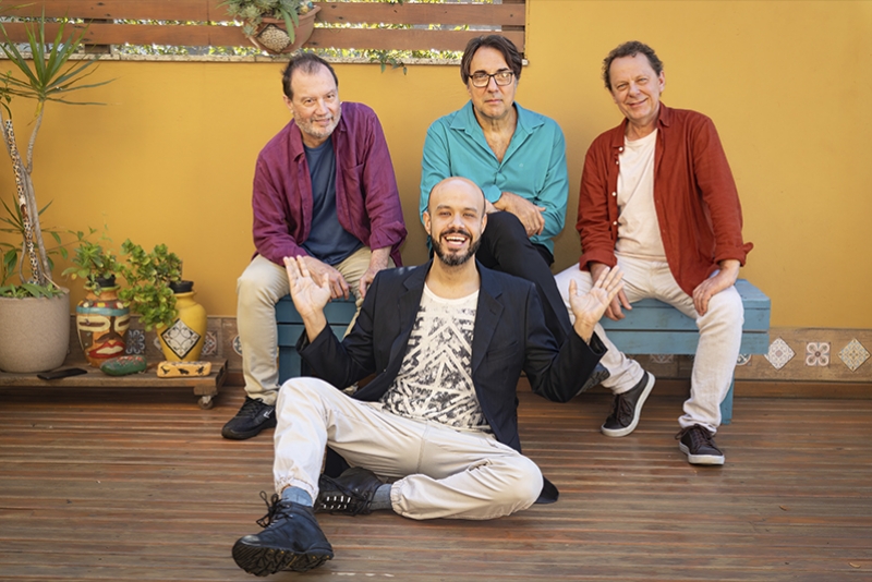 JAMBO TRIO CONVIDA JULIANO BARRETO - BOSSA NOVA E SAMBA JAZZ NO SIXTEEN JAZZ
