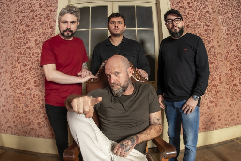 TIAGO FERRAZ, DO ROCK DE GALP&Atilde;O, APRESENTA DIA 16 O SHOW &ldquo;A LINDA CAN&Ccedil;&Atilde;O DO S&Aacute;BIO&rdquo; NO SARAU DO SOLAR