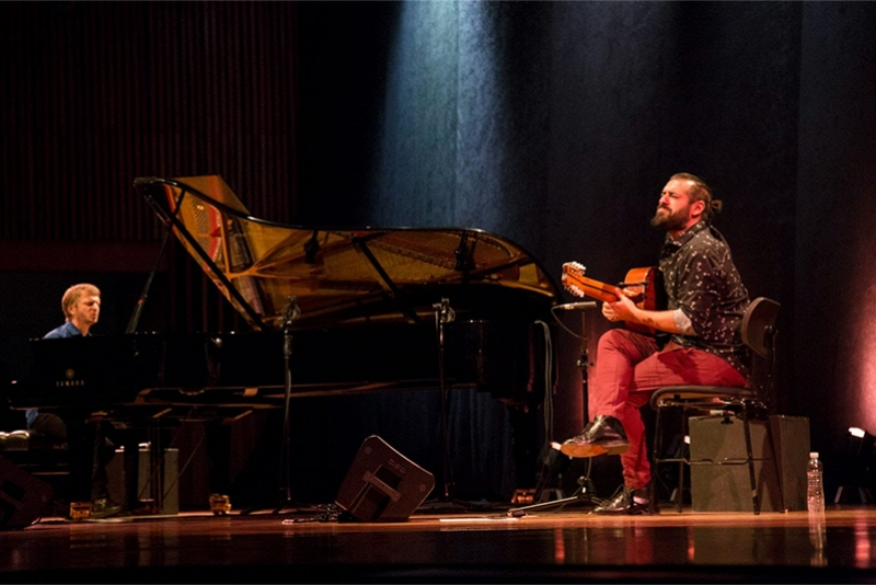 DUO ARGENTINO SEDA FAZ SUA PRIMEIRA APRESENTA&Ccedil;&Atilde;O EM PORTO ALEGRE