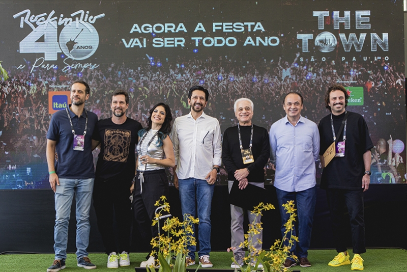 THE TOWN CELEBRA SUCESSO DE SUA PRIMEIRA EDI&Ccedil;&Atilde;O E PASSA OFICIALMENTE O BAST&Atilde;O PARA O ROCK IN RIO 40 ANOS