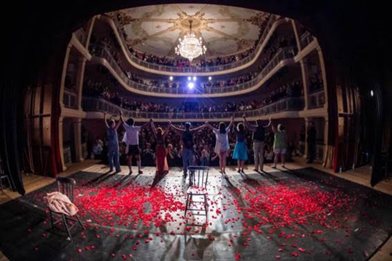 SESS&Atilde;O EXTRA - BAILEI NA CURVA 40 ANOS - S&Aacute;BADO &Agrave;S 16HS NO THEATRO S&Atilde;O PEDRO