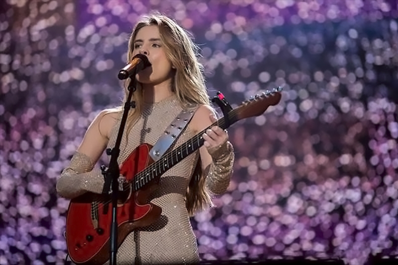 GIULIA BE SE APRESENTA EM PORTO ALEGRE COM A TURN&Ecirc; &ldquo;DISCO VOADOR&rdquo;