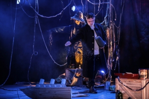 O ESPANTALHO, COM WERNER SCH&Uuml;NEMANN, EM CARTAZ DIA 25 DE JANEIRO NO THEATRO S&Atilde;O PEDRO