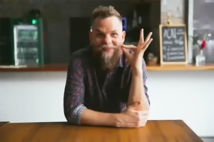 MARCOS PIANGERS INICIA TOUR POR PORTO ALEGRE, DIA 9 DE OUTUBRO, NO TEATRO DO BOURBON COUNTRY