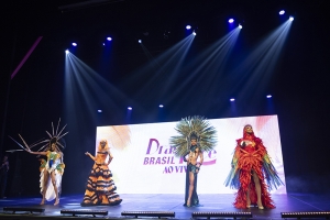 PORTO ALEGRE RECEBE &ldquo;DRAG RACE BRASIL &ndash; AO VIVO&rdquo;, PRIMEIRA TURN&Ecirc; OFICIAL DO PROGRAMA