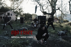 REST IN CHAOS: VIDEOCLIPE DE 