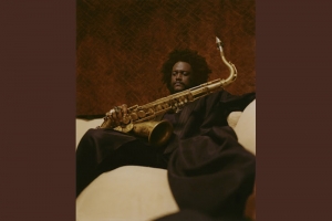 OPINIÃO 35 ANOS APRESENTA: KAMASI WASHINGTON