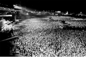 ROCK IN RIO CELEBRA 34 ANOS NESTA SEXTA-FEIRA, DIA 11, E ANUNCIA MAIS UMA NOVIDADE DA PRÓXIMA EDIÇÃO 