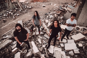 SHOTDOWN: BANDA REVELA CAPA E DETALHES SOBRE O ÁLBUM DE ESTRÉIA 