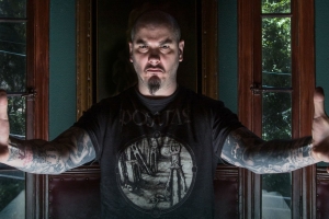 O RUGIDO DA FERA QUE NÃO QUER CALAR  -  ENTREVISTA PHIL ANSELMO