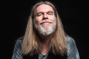 HUMBERTO GESSINGER - ACÚSTICO & POWER TRIO INGRESSOS NO TERCEIRO LOTE 