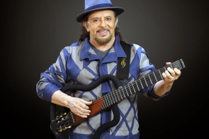 BRANCO PRODUÇÕES APRESENTA GERALDO AZEVEDO