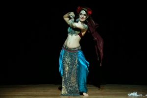TRIBAL FUSION, PALHAÇARIA E MEDITAÇÃO SÃO OS ASSUNTOS DE DESTAQUE NO VEM VOAR STUDIO EM ABRIL 