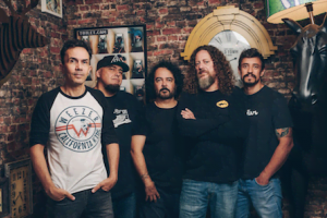 RAIMUNDOS E TEQUILA BABY INGRESSOS NO SEGUNDO LOTE PARA O SHOW NO BAR OPINIÃO
