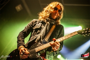 BLACKBERRY SMOKE – UMA AULA DO MAIS PURO ROCK ‘N’ ROLL EM PORTO ALEGRE