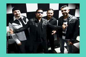 ESPECIAL U2 COM ZOOROPA U2 COVER NA TOCA DO OGRO