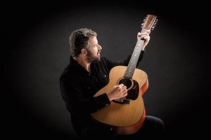 EMMERSON NOGUEIRA, DIA 01 DE NOVEMBRO, NO ARAÚJO VIANNA