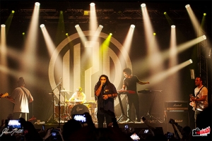 11:20 - ECOANDO A ENERGIA DE SEU REGGAE NO RETORNO AO BAR OPINIÃO
