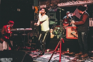 ROADHOUSE BAND THE DOORS TRIBUTE NO CASTELO DIA 7 DE SETEMBRO