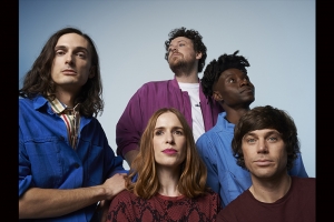 POPLOAD GIG TRAZ METRONOMY PARA QUATRO SHOWS