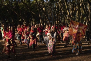 MARACATU TRUVÃO COMEMORA SEUS 15 ANOS COM CORTEJO E SHOW NA ORLA DO GUAÍBA - DIA 26