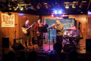JAZZ GIG É ATRAÇÃO DO PROJETO CHAPÉU ACÚSTICO DIA 12 DE NOVEMBRO
