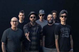 OPINIÃO PRODUTORA APRESENTA LOS SEBOSOS POSTIZOS TOCA BOB MARLEY & THE WAILERS