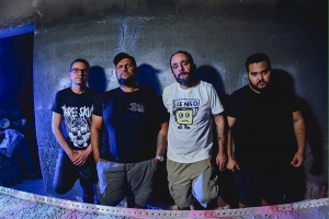 BULL CONTROL ENTRA EM ESTÚDIO PARA GRAVAÇÃO DE DISCO