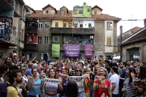 ‘AS BATUCAS’ FAZEM SEU TRADICIONAL CARNAVAL NO VILA FLORES DIA 19 DE JANEIRO, COM A PARTICIPAÇÃO DA RAPPER NEGRA JAQUE