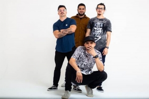GRUPO DE STAND UP 4 AMIGOS, DIA 13 DE JUNHO, NO TEATRO FEEVALE 
