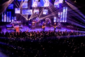 DIRE STRAITS LEGACY CHEGA AO BRASIL PARA NOVA TURNÊ