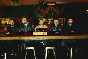 DOGMA BLUE: ESTREIA SINGLE, NO GARDEN, NO YOUTUBE