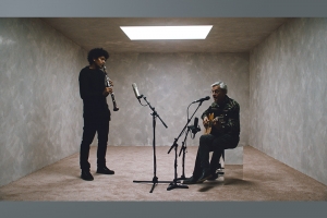AUDITÓRIO ARAÚJO VIANNA APRESENTA CAETANO VELOSO