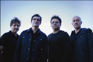 AUDITÓRIO ARAÚJO VIANNA APRESENTA SKANK – TURNÊ DE DESPEDIDA
