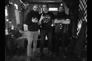 WARLEGGION: ESTREIA NOVO CLIPE, SKY LIGHT