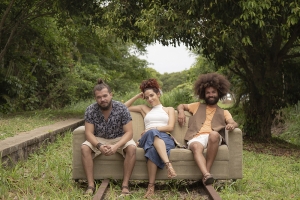 NOVA BANDA “TUKUM” LANÇA PRIMEIRO DISCO AUTORAL