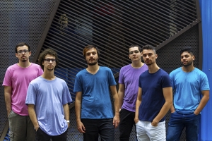 CRONISTAS: BANDA SANTISTA ABORDA DEPRESSÃO E ANSIEDADE EM NOVO SINGLE “O REVOAR”