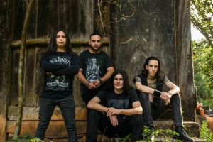 SYMPTOMEN: BANDA DISPONIBILIZA VÍDEO AO VIVO DE ARMY OF THE CHILDREN
