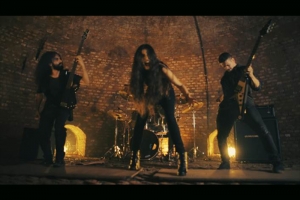 INANIMALIA: ESTREIA OFICIALMENTE VIDEOCLIPE BUTTERFLY