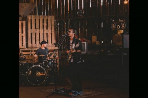 RESIST: ESTREIA OFICIALMENTE VIDEOCLIPE DA MÚSICA “VENDADO”