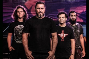 RAIDE: BANDA APRESENTA CLIPE DE “ESTOU AQUI”