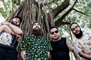 OCTOPUS HEAD LANÇA PRÉ-VENDA DE MERCH EXCLUSIVO COM RENDA GERADA PARA PESSOAS VITIMADAS POR TRANSTORNOS PSÍQUICOS