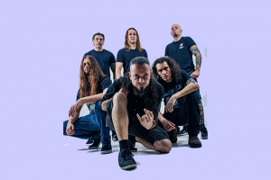 DROWNED: ESCUTE A VERSÃO DE “I STOLE YOUR LOVE” DO KISS QUE A BANDA GRAVOU PARA TRIBUTO AOS NORTE-AMERICANOS